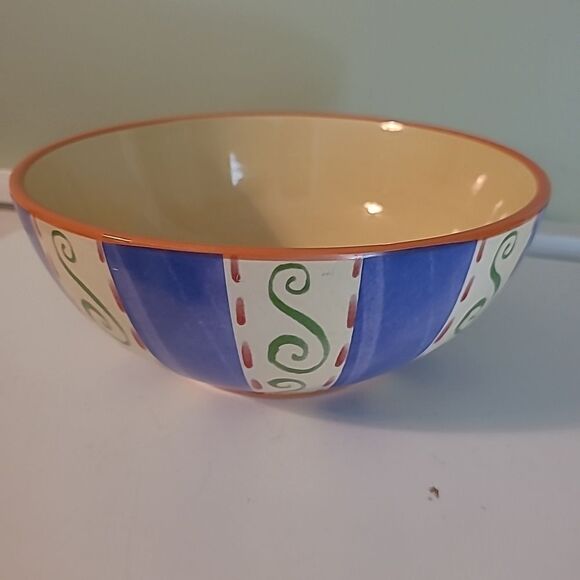 Pfaltzgraff Large Serving Bowl - Picture 1 of 7